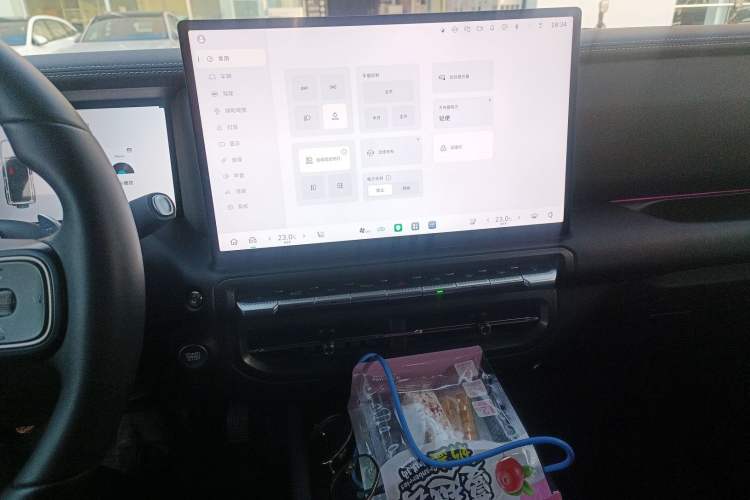 Used Tank 300 2025 2.0T Challenger
