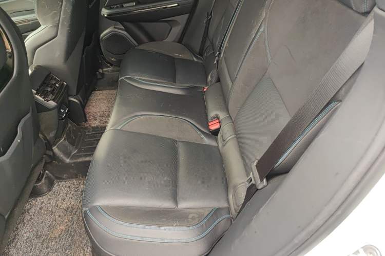 Used Lynk & Co 05 EM-P 2021 1.5TD PHEV HALO Left Rear Seat