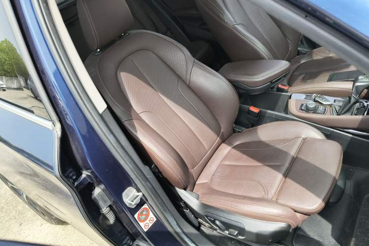 Used BMW X1 2016 sDrive18Li Luxury Model Right Front Seat