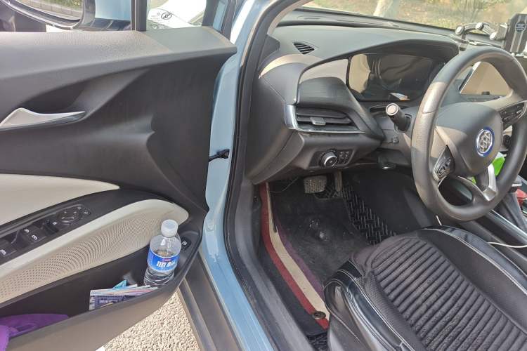 Used Buick Velite 6 2020 Plug-in Hybrid Connected Fashion Model