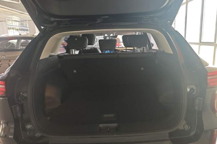 Used Dongfeng Aeolus Huge 2022 Mach Power 1.5T DareDrive Edition · Smart Trunk