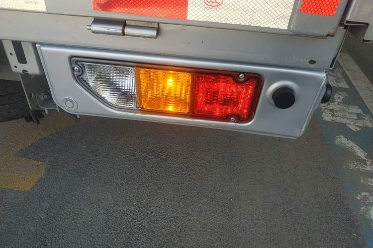 Used Wuling Dragon Truck 2023 2.0L Comfort Version