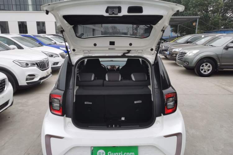 Used SOL E10X 2023 301 km Four-Leaf Clover 36 kW