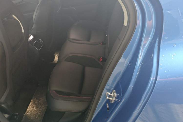 Used Lynk & Co 02 2018 1.5T DCT Two-Wheel Drive Pro Version China V Emission Standard