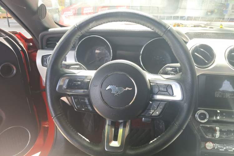 Used Ford Mustang 2016 2.3T Performance Edition Steering Wheel