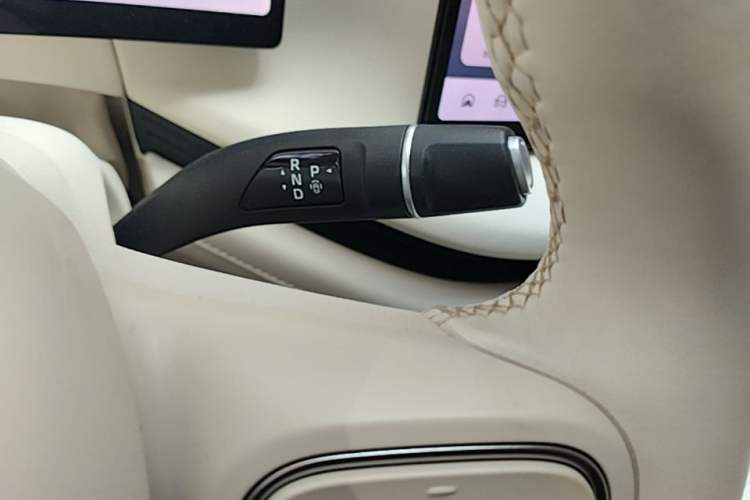 Used Wey Lanshan 2025 Four-Wheel Drive Max