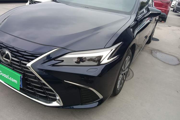 Used Lexus ES 2025 200 Premium Edition