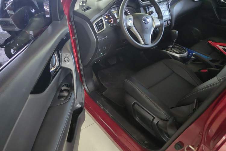 Used Nissan Qashqai 2016 2.0L CVT Elite Edition