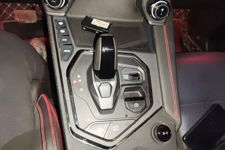 Used Lynk & Co 05 2020 2.0TD Four-Wheel Drive HypeHalo
