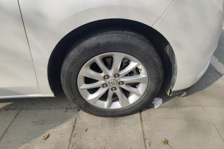 Used Buick GL8 2018 ES 28T Premium Model China VI Standard