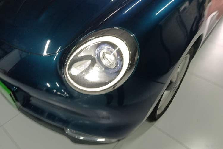 Used ORA Good Cat 2022 Morandi Edition 400km Standard Range Premium Version Lithium Iron Phosphate