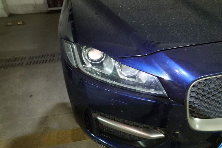 Used Jaguar F-PACE 2016 2.0T Two-Wheel-Drive R-Sport Sport Edition
