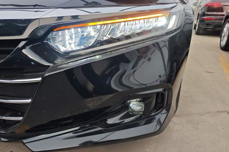 Used Honda Accord 2022 260TURBO Luxury Edition Left Front Headlight