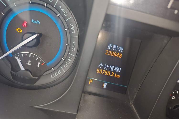 Used Buick GL8 2011 3.0L GT Luxury Business Haoya Edition