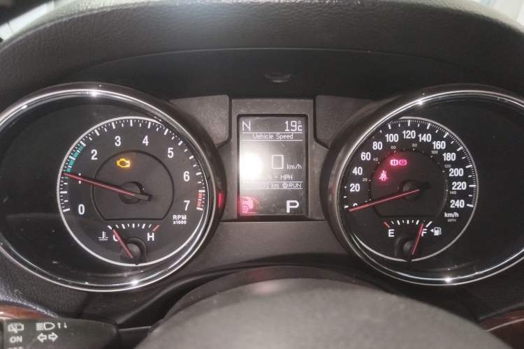 Used Jeep Grand Cherokee 2012 3.6L Luxury Navigation Edition Instrument Cluster