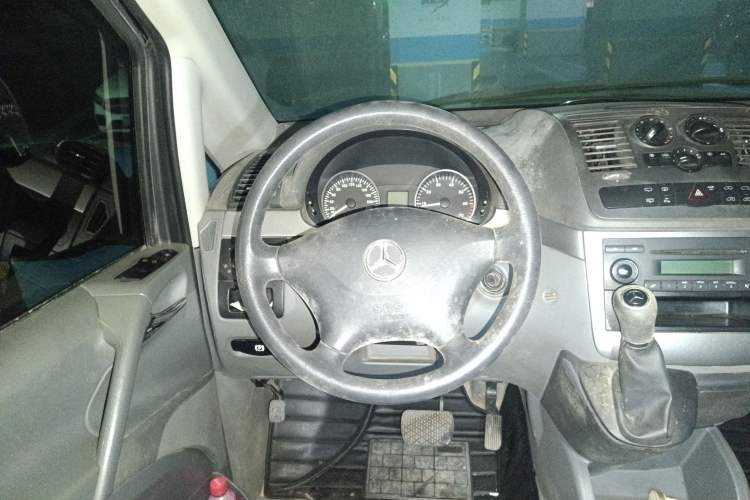 Used Mercedes-Benz Vito 2013 3.0L Elite Edition