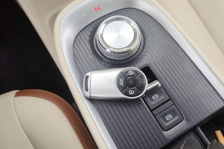 Used ORA Good Cat 2021 400km Standard Range Athena Edition Lithium-Ion Battery
