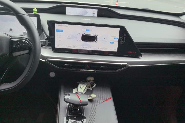 Used CHANGAN OSHAN Z6 2022 Blue Whale 1.5T DCT Smart Edition Audio And AC Panel