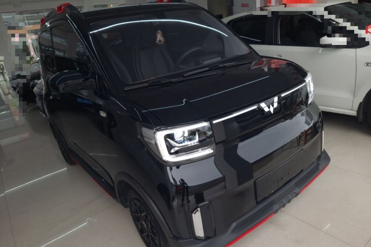 Used Wuling Hongguang MINIEV 2022 GAMEBOY 200km Gaming Edition with Lithium Iron Phosphate Front Right 45 Deg