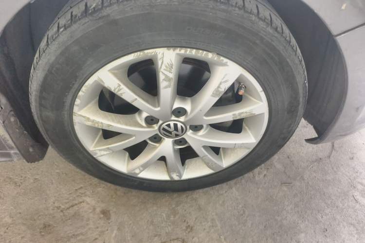 Used Volkswagen Sagitar 2012 1.4TSI Automatic Luxury Edition
