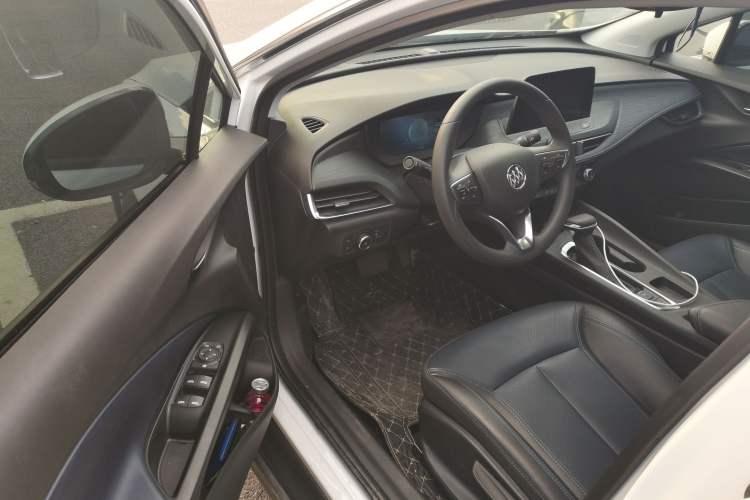 Used Buick Velite 6 2024 450km Range Commuter Version