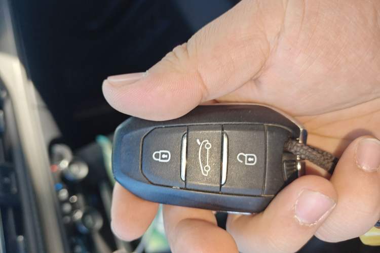 Used Citroen C5 X 2021 1.6T Enjoy the Extraordinary Interior 1