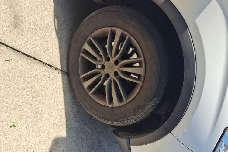 Used Chery Tiggo 5 2015 2.0L Manual Jia Yue Edition Right Front Wheel Hub