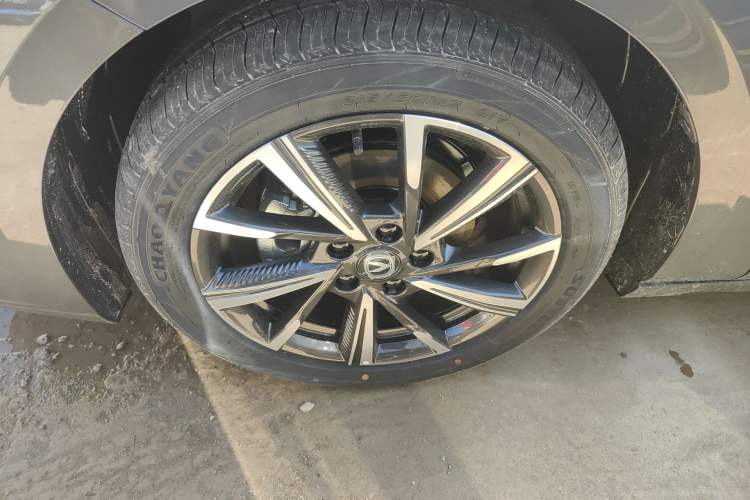 Used CHANGAN Eado 2025 Blue Whale 1.5T 500Bar Prestige Model
