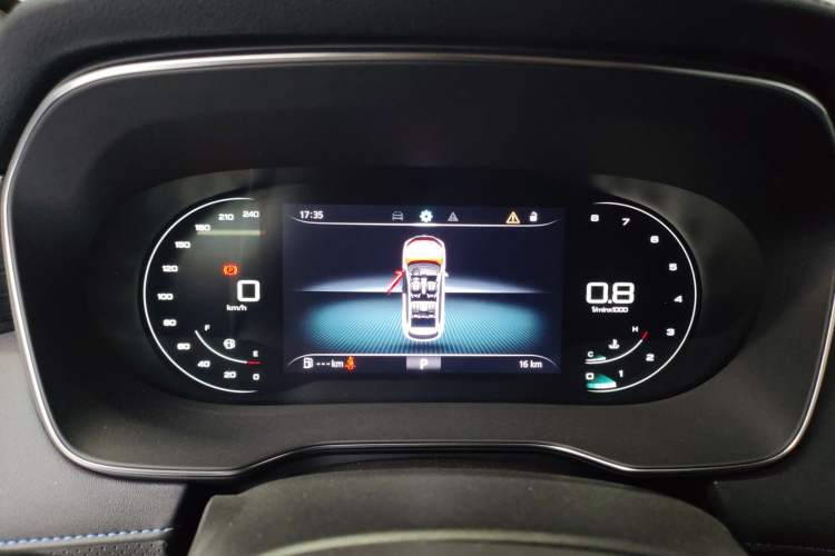 Used Roewe RX5 2025 PLUS 330TGI Automatic Trendsetting Smart Edition Instrument Cluster