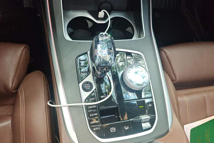 Used BMW X7 2019 xDrive40i Luxury Package with Leading Features
