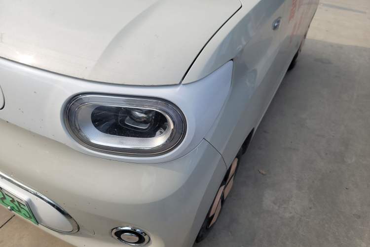 Used Wuling Hongguang MINIEV 2024 3rd Generation 215km Advanced Version Left Front Headlight
