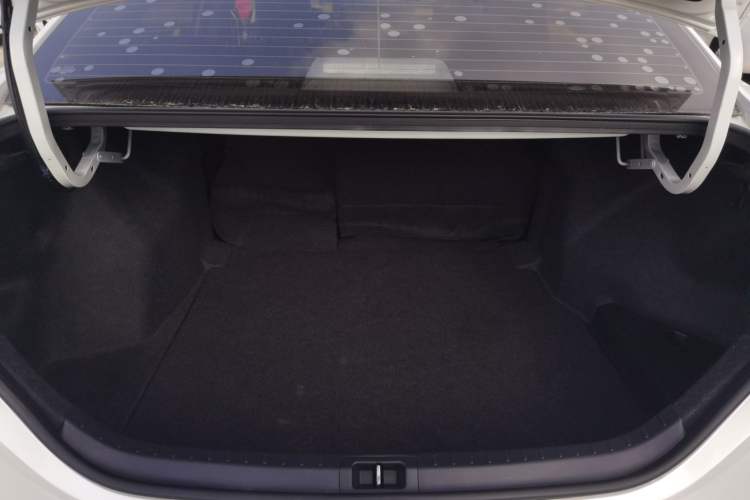 Used Toyota Levin 2017 Revised 185T CVT Elite Edition China V Standard Trunk