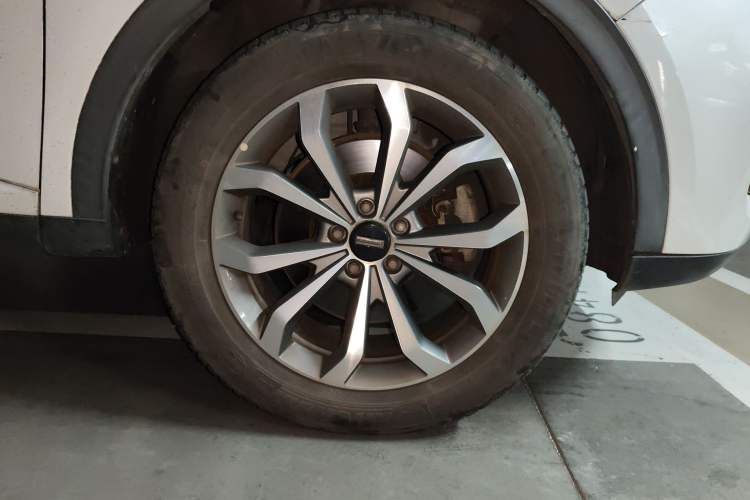 Used Wey VV6 2018 2.0T Two-Wheel-Drive Ultra-Luxury Version China V Standard