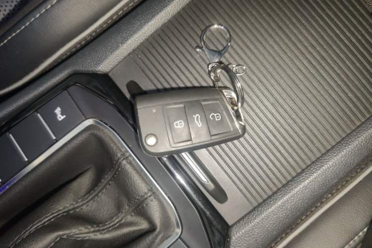 Used Volkswagen Sagitar 2023 300TSI DSG Excellence Edition
