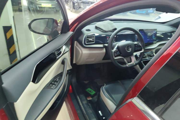 Used BYD Qin PLUS 2021 EV 400KM Luxury Model