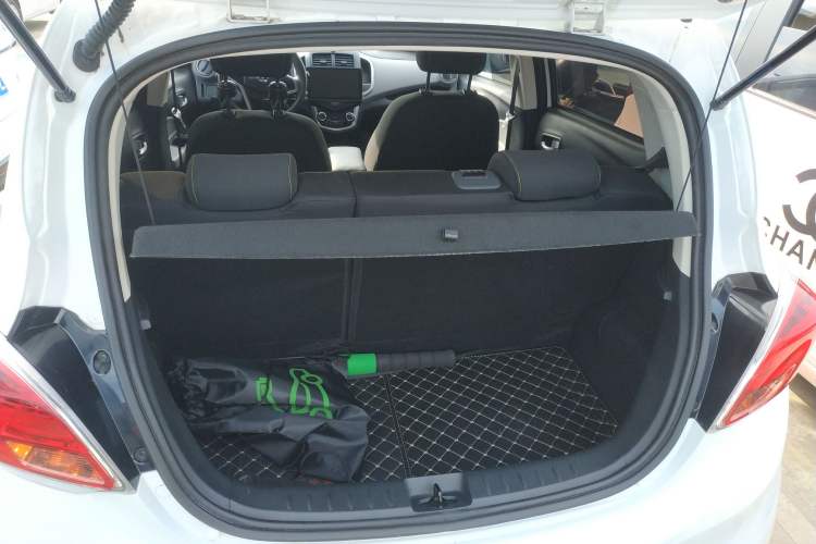 Used Oshan Benni E-Star 2021 National Edition Xin Yue Version (Fast-Charging Edition) Lithium Iron Phosphate (31.95 kWh)
