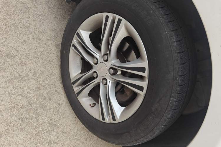 Used Chevrolet Cruze 2015 1.5L Classic SE MT
