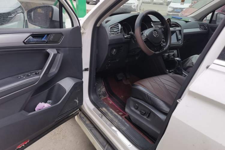 Used Volkswagen Tiguan L 2018 330TSI Automatic Two-Wheel Drive Luxury Edition