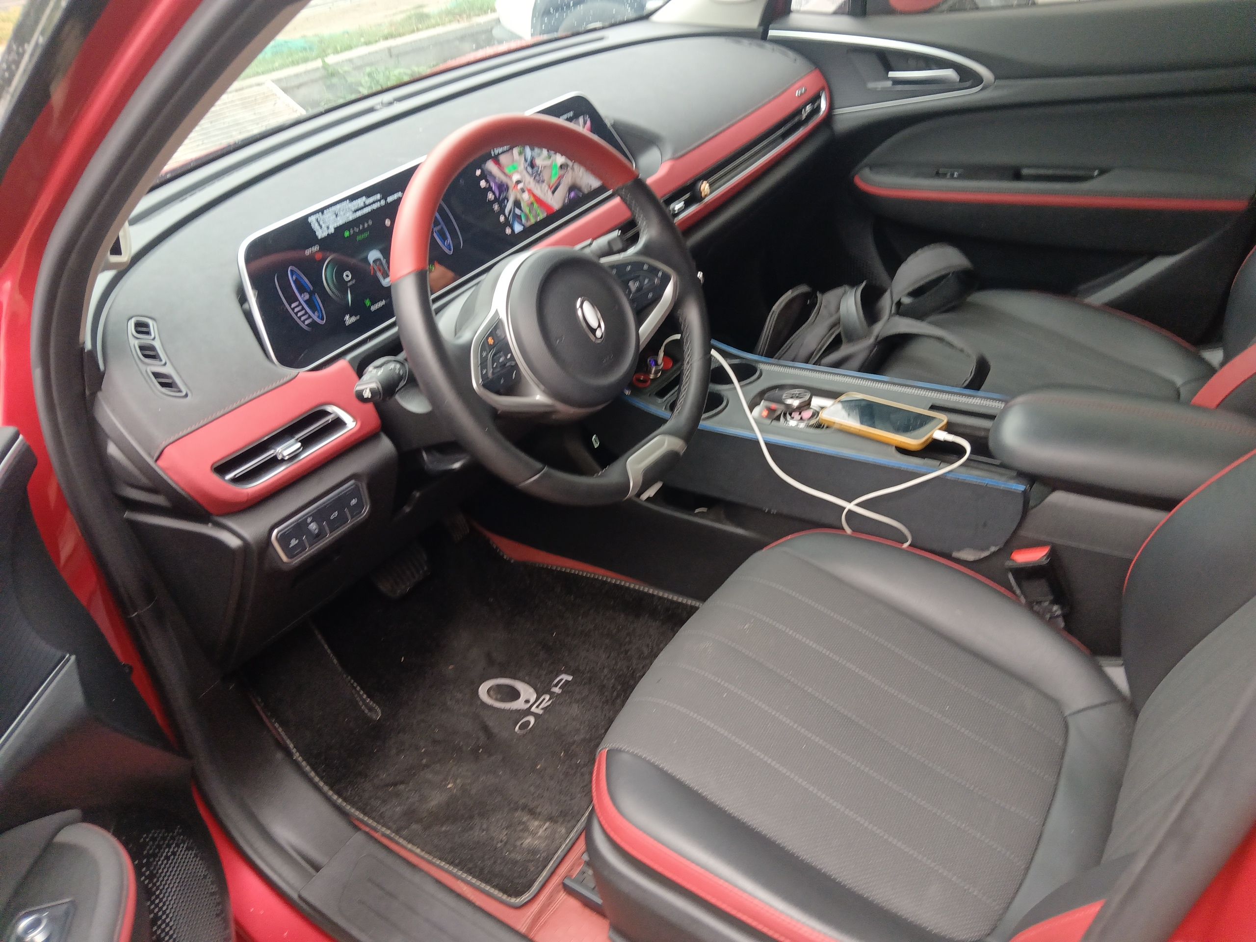 المقاعد الأمامية داخل السيارة