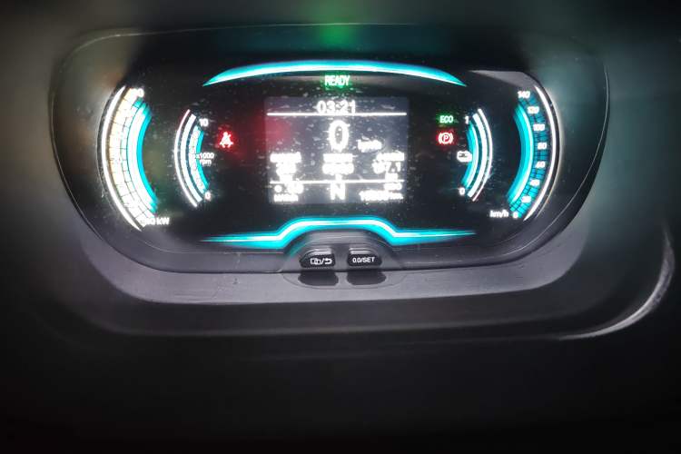 Used Chery Little Ant 2022 Restyled Version Sweet Pink Edition Half-Sugar Version 28.8 kWh 30 kW 301 km