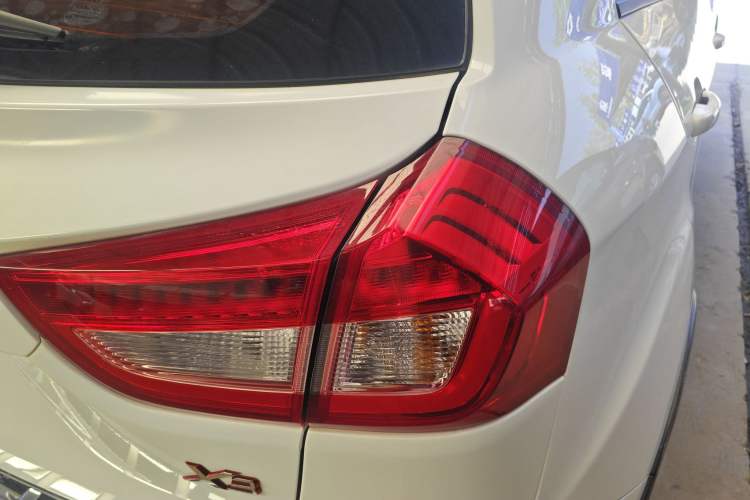 Used Geely Auto Vision X3 2017 1.5L Manual Elite Model Right Rear Taillight