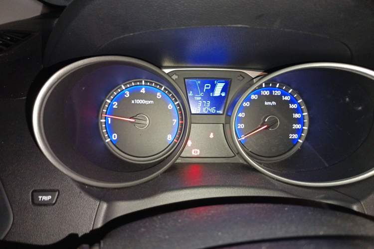 Used Hyundai ix35 2013 2.0L Automatic Two-Wheel Drive Smart GLS China IV Standard