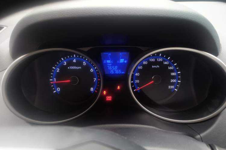 Used Hyundai ix35 2012 2.0L Manual Two-Wheel Drive New Edition GL
