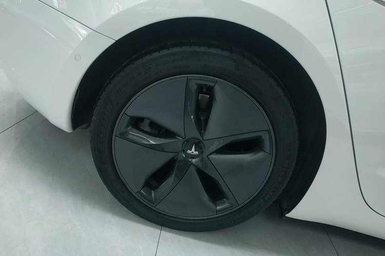 Used Tesla Model 3 2019 Standard Range Rear-Drive Upgraded Version