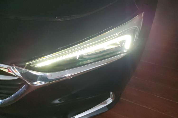 Used Buick LaCrosse 2021 652T Luxury Model Left Front Headlight