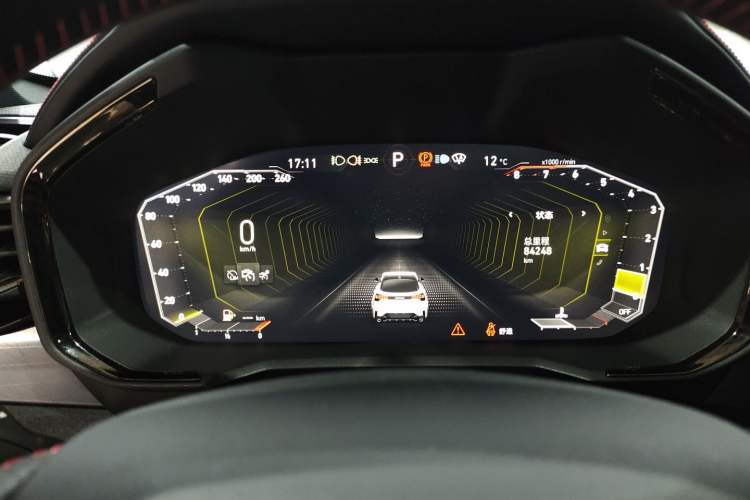 Used Lynk & Co 05 2020 2.0TD Four-Wheel Drive HypeHalo
