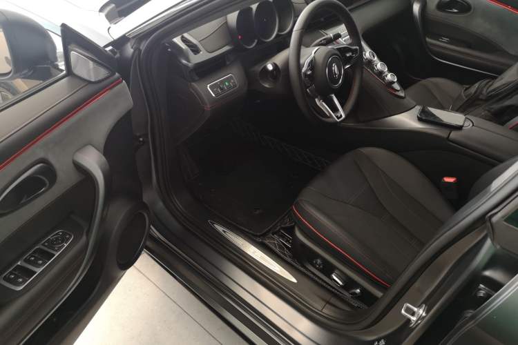 Used ORA Lightning Cat 2024 Dark Night Edition 555km Prestige Version Driver Seat