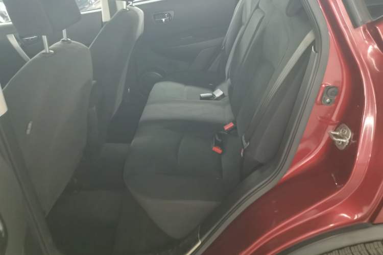 Used Nissan Qashqai 2015 2.0 XL Coolfire CVT 2WD Left Rear Seat