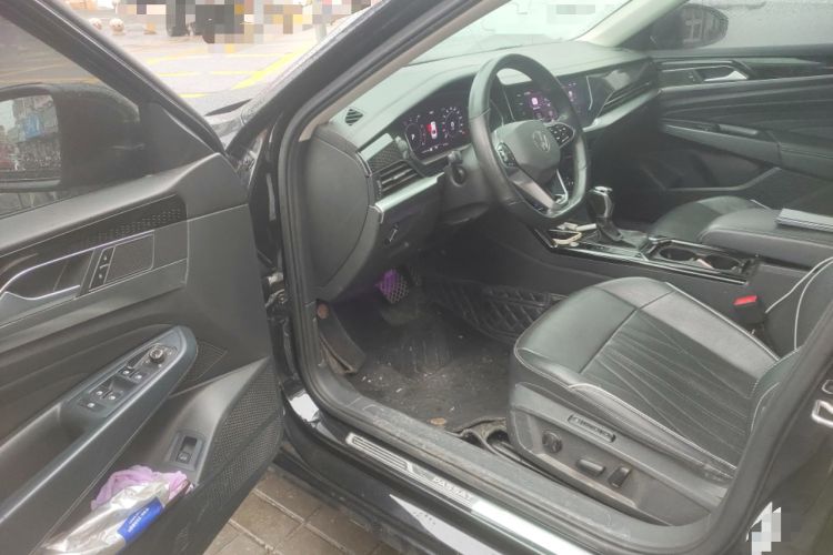 Used Volkswagen Passat 2022 330TSI Starry Luxury Edition
