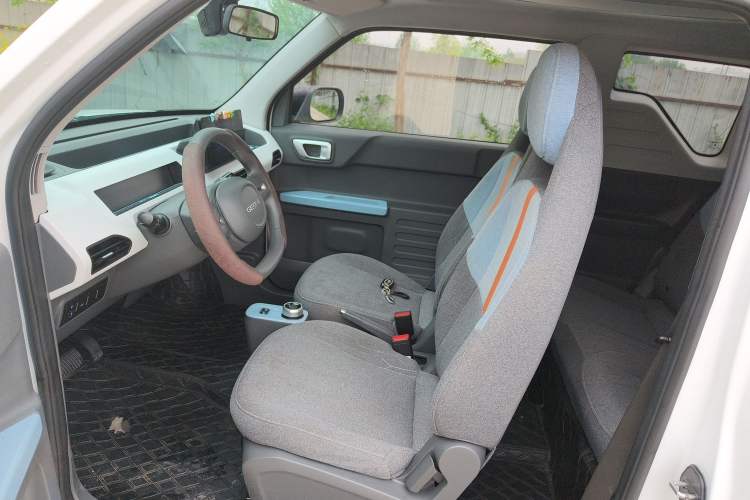 Used Geely Galaxy Panda 2023 Panda Mini 200km Dynamic Bear Left Front Seat